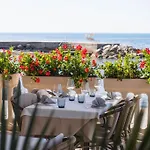Апартаменты Sofia With Balcony - 55m2 - 1 Km To The Sea *