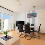 Sofia With Balcony - 55m2 - 1 Km To The Sea Daire Poreč